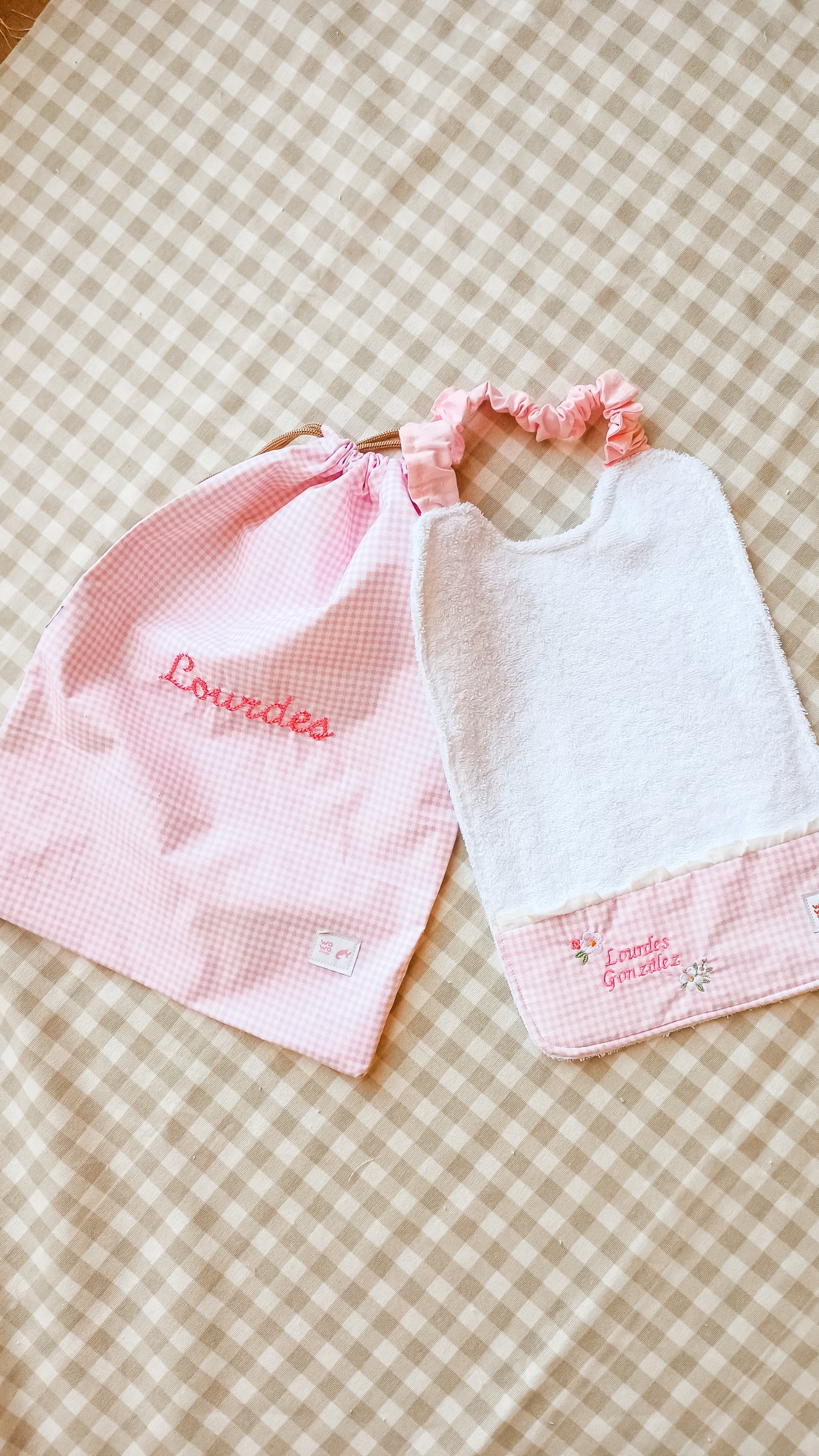 Conjunto bolsa toalla manuscrito