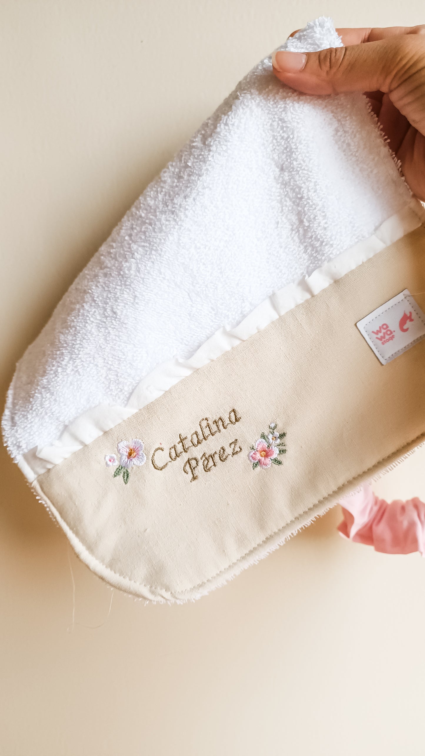 Conjunto bolsa toalla carita y flores