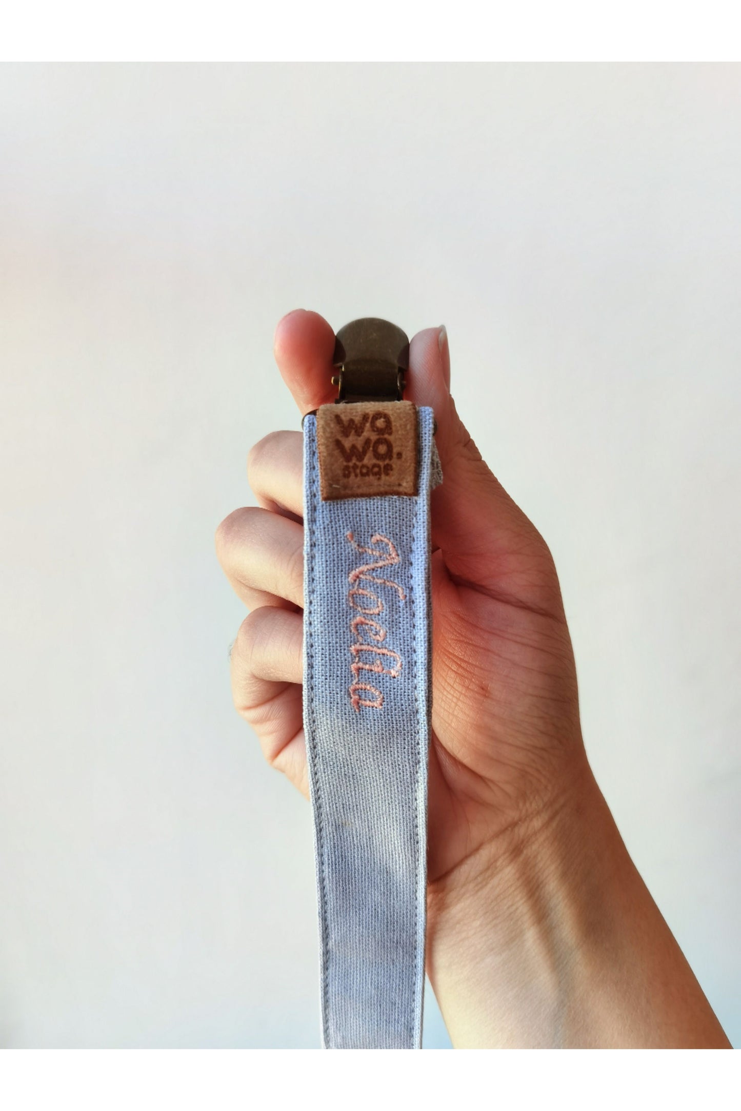 Portachupete gris wawastage_ropa_para_bebe_guagua