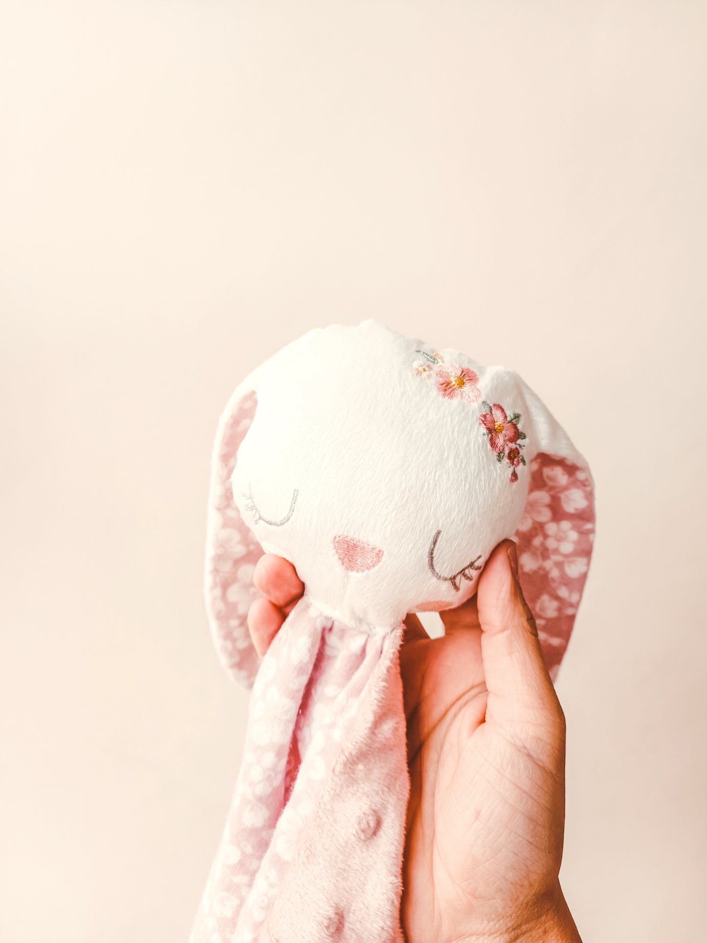 Tuto de apego conejita y flores