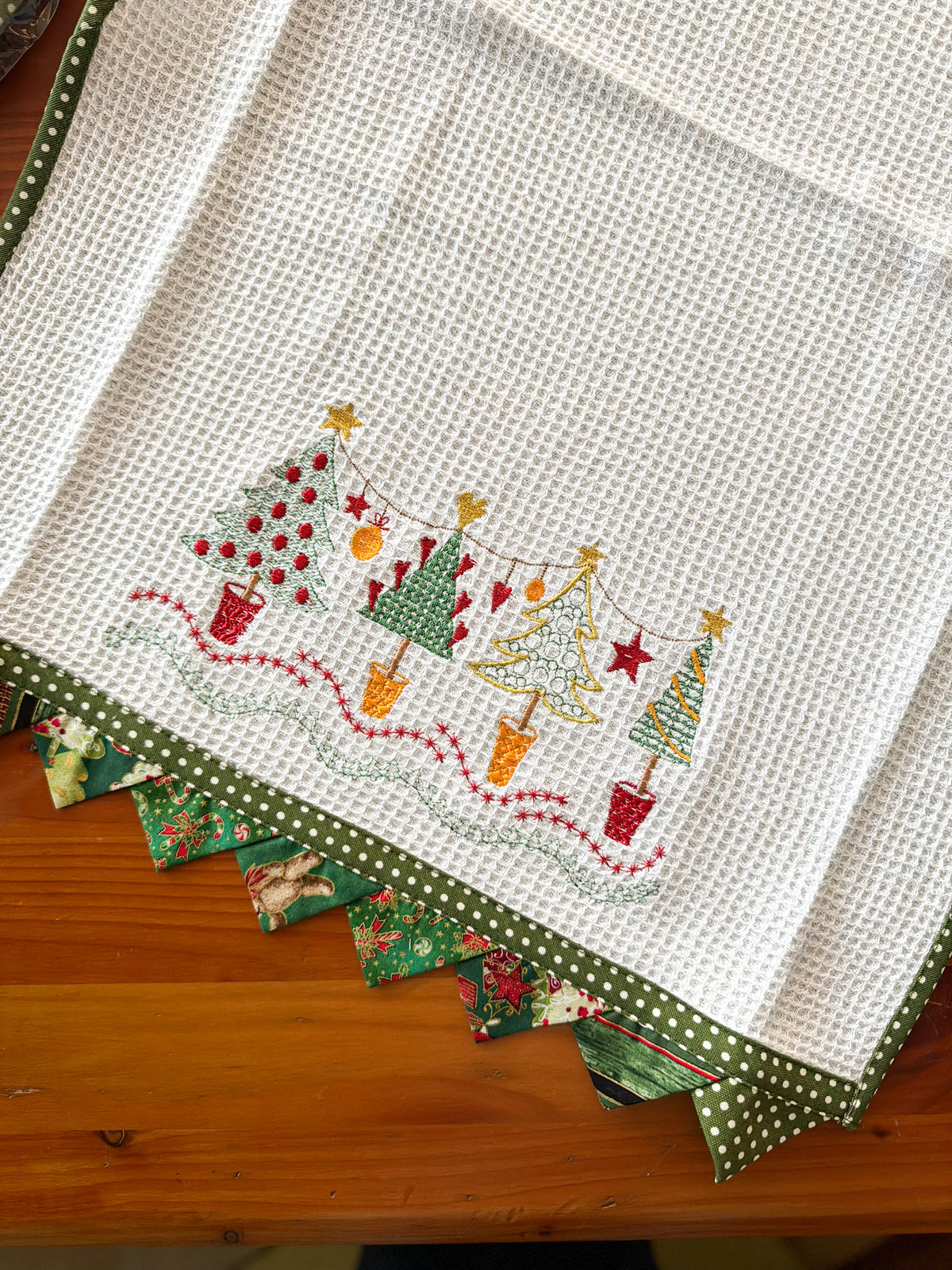 Paño de Cocina Navideño Verde Bordado bordado navideño Wawa Stage 7