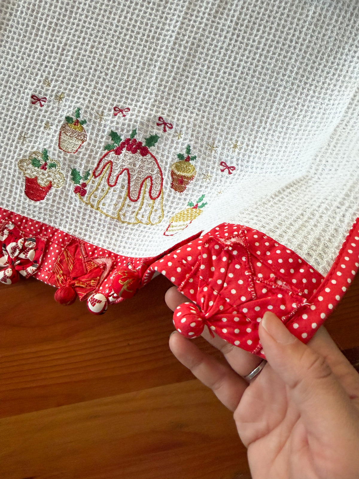 Paño de Cocina Navideño Rojo Bordado bordado navideño Wawa Stage 13