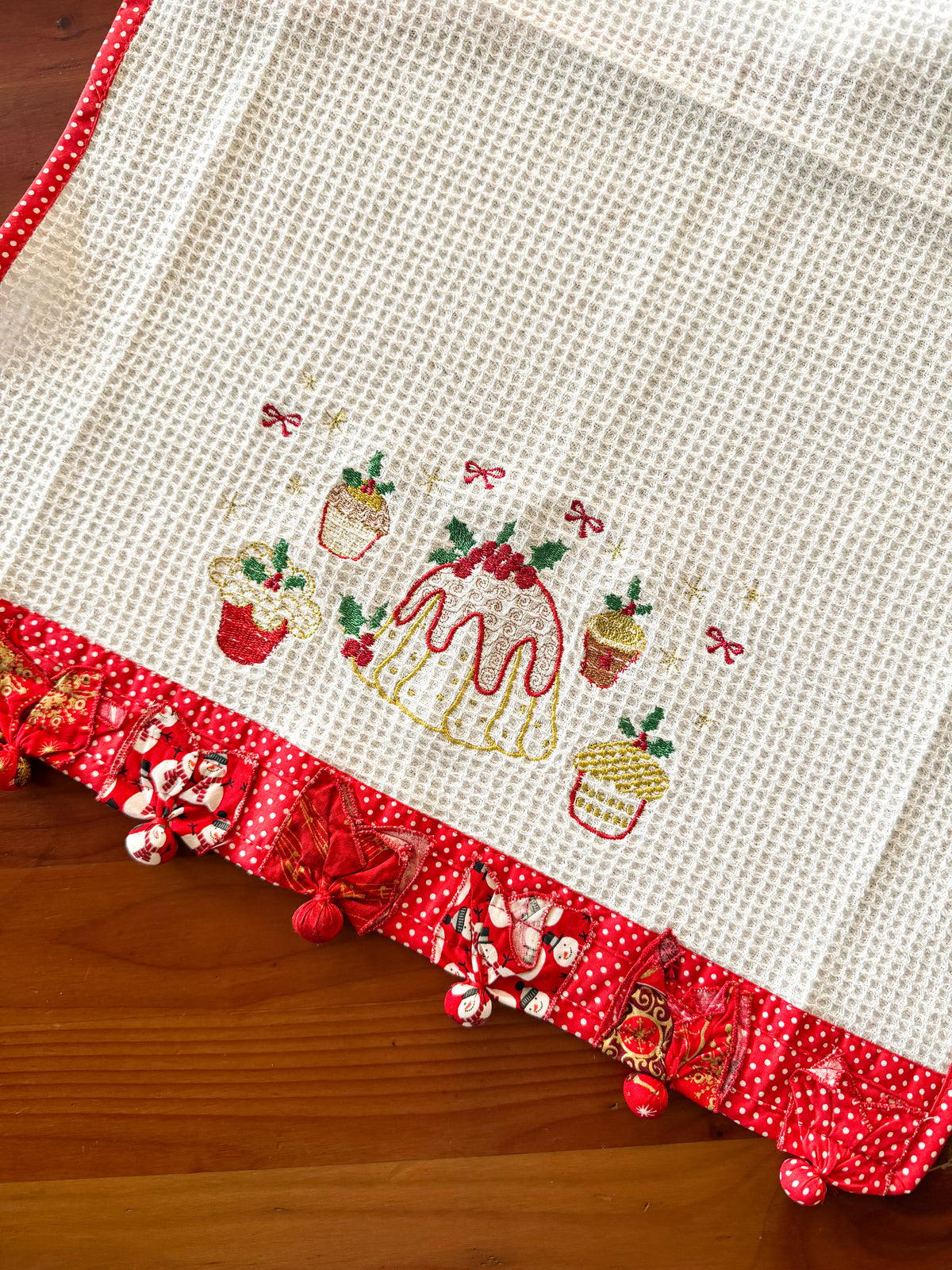 Paño de Cocina Navideño Rojo Bordado bordado navideño Wawa Stage 2
